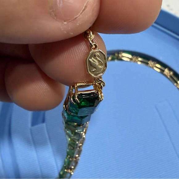 Swarovski Green Gemstone Necklace - Picture 3 of 4